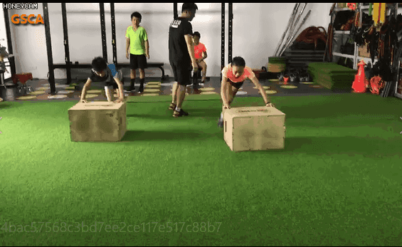 篮球老将如何通过瑜伽提升柔韧性_0